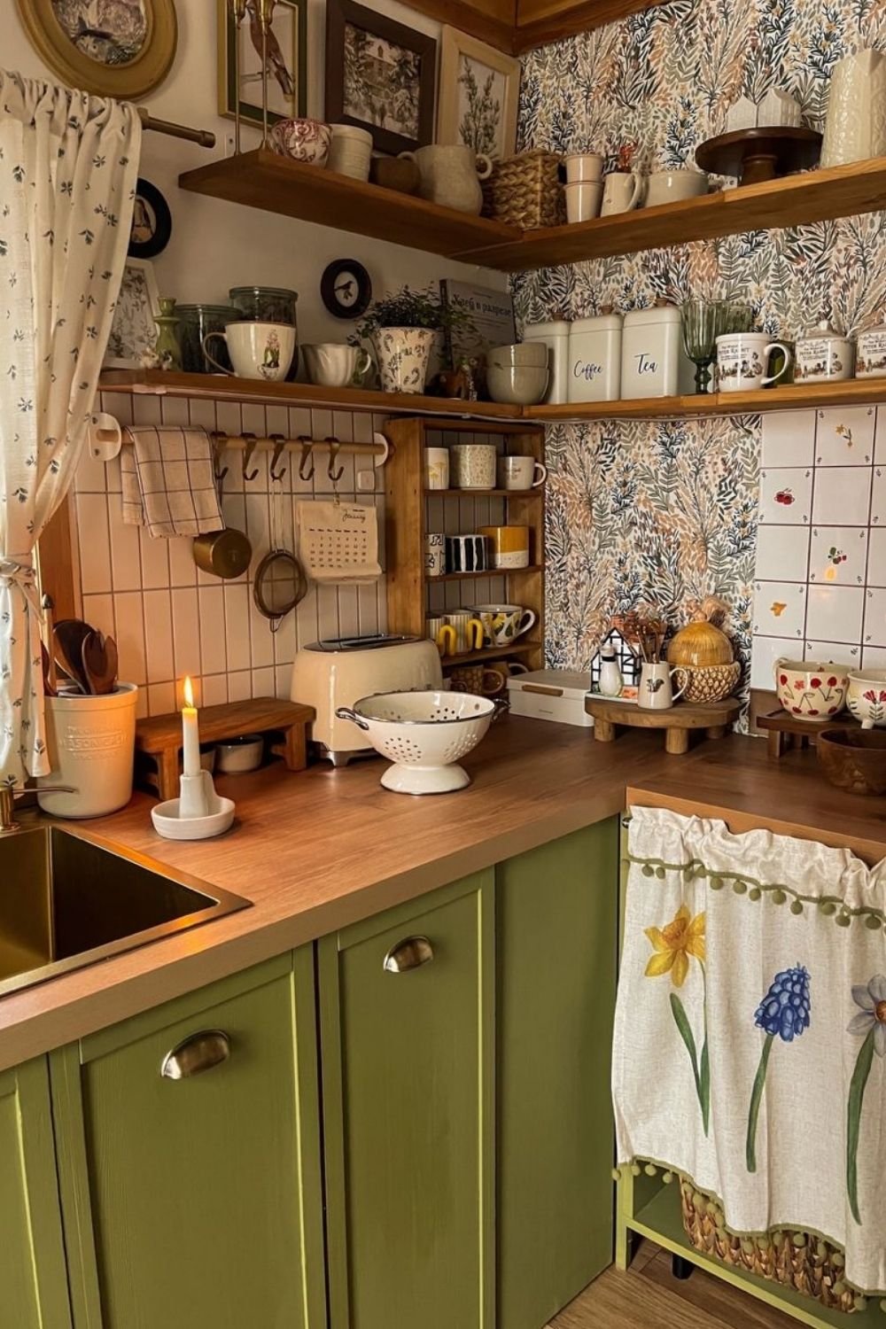 Grandmacore Kitchen Ideas That Bring Back the Best Parts of Vintage Style